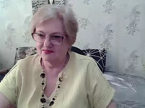 Snapshot of Renata62011 chatting on 8, 5, 2026 Renata62011 online show from 8, 5, 2026