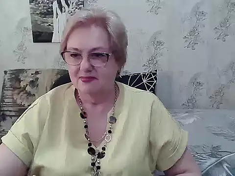 Snapshot of Renata62011 chatting on 19, 5, 2026 Renata62011 online show from 19, 5, 2026