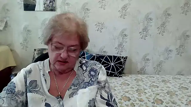 Renata62011 online show from 5, 10, 2025