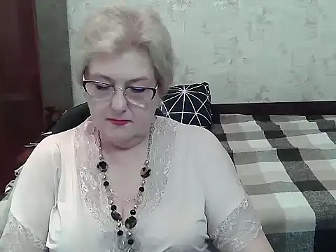 Snapshot of Renata62011 chatting on 9, 7, 2026 Renata62011 online show from 9, 7, 2026