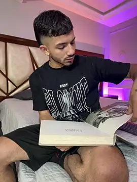 ArturoCardona  online show from 11, 2, 2026