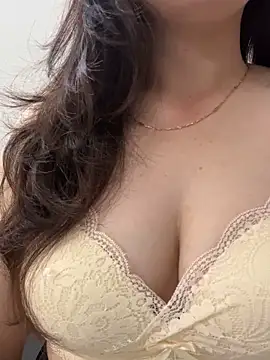 Linda288 online show from 1, 12, 2025