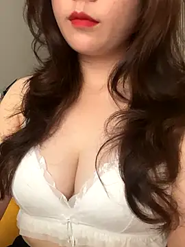 Linda288 online show from 6, 11, 2025