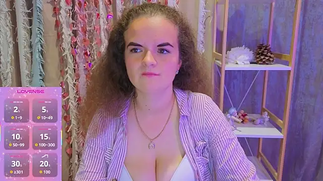 Luisa Rosee online show from 9, 10, 2025