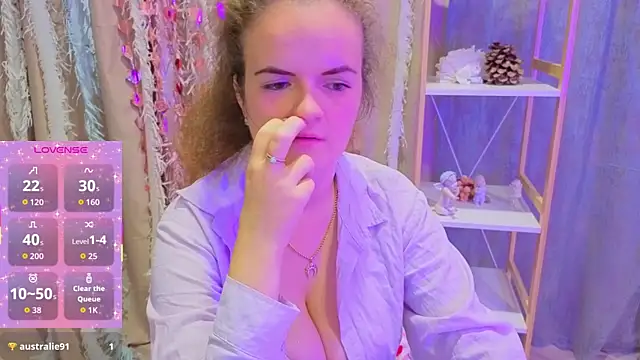 Luisa Rosee online show from 25, 10, 2025