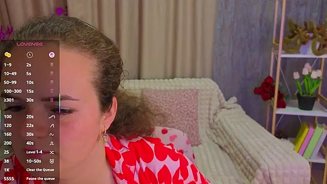 Snapshot of Luisa_Rosee chatting on 15, 5, 2026 Luisa Rosee online show from 15, 5, 2026