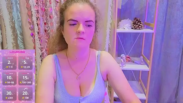 Luisa Rosee online show from 28, 10, 2025