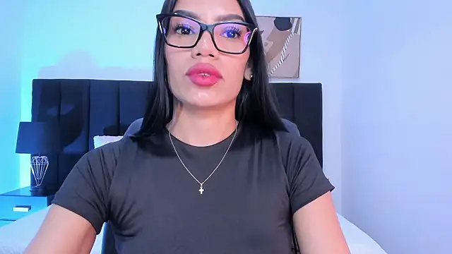 kaylaadams7 online show from 7, 3, 2026