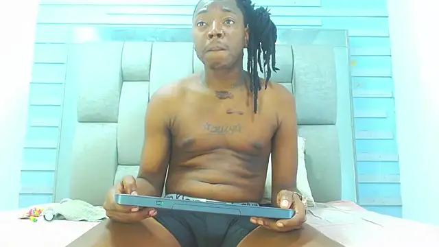 Snapshot of Black_Fire10 chatting on 28, 5, 2026 Black Fire10 online show from 28, 5, 2026