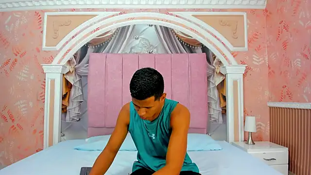 KingStark  online show from 28, 10, 2025