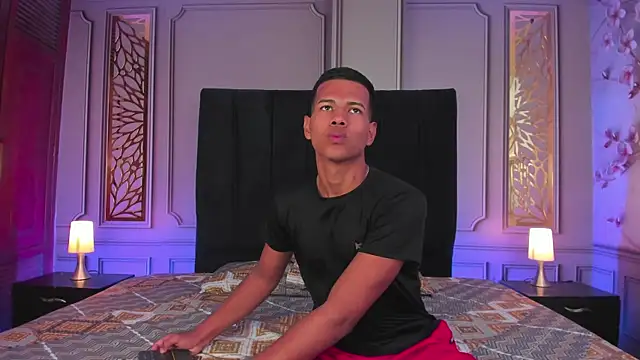 KingStark  online show from 5, 11, 2025