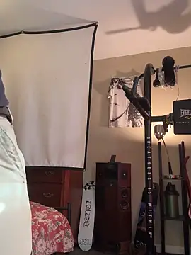 Snapshot of KeYBuMp323 chatting on 23, 11, 2025 KeYBuMp323 online show from 23, 11, 2025