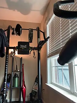 KeYBuMp323 online show from 2, 12, 2025