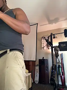 Snapshot of KeYBuMp323 chatting on 18, 11, 2025 KeYBuMp323 online show from 18, 11, 2025