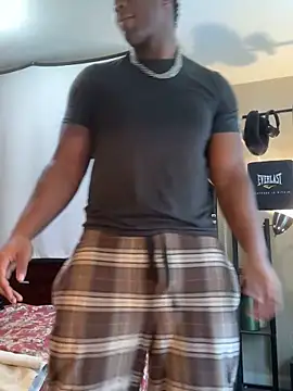 KeYBuMp323 online show from 15, 2, 2026