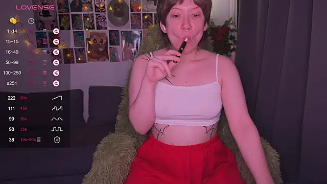 jooycetreier online show from 26, 11, 2025