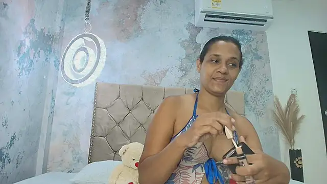 DarcyMooree online show from 8, 10, 2025