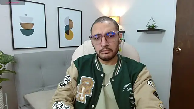   Damian    online show from 29, 10, 2025