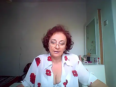 Julia54391 online show from 2, 10, 2025
