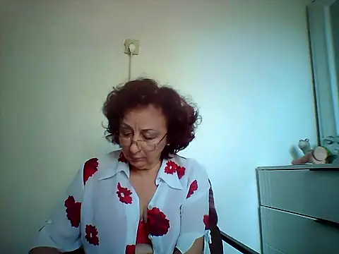 Julia54391 online show from 11, 9, 2025
