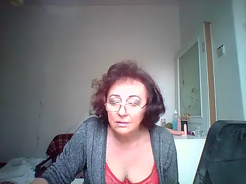 Julia54391 online show from 6, 10, 2025