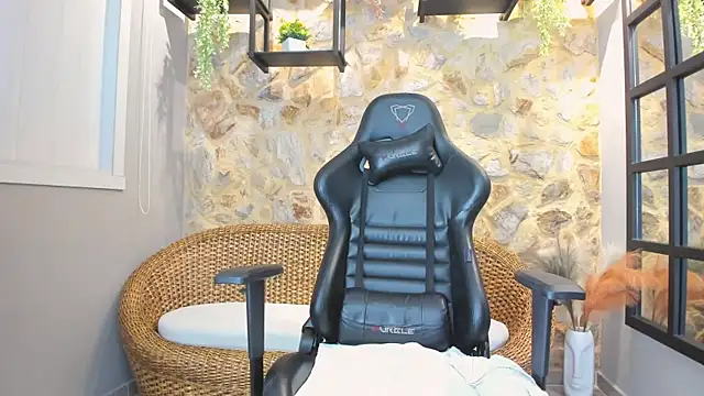 VenusBlazer online show from 24, 10, 2025