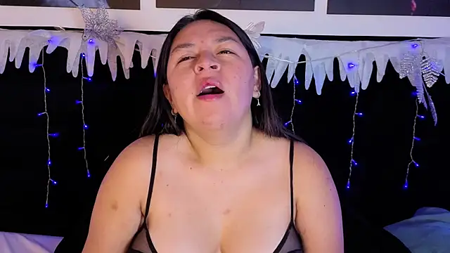 BellaRoux1 online show from 20, 12, 2025