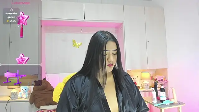 Snapshot of LilyWhitney chatting on 31, 5, 2026 LilyWhitney online show from 31, 5, 2026