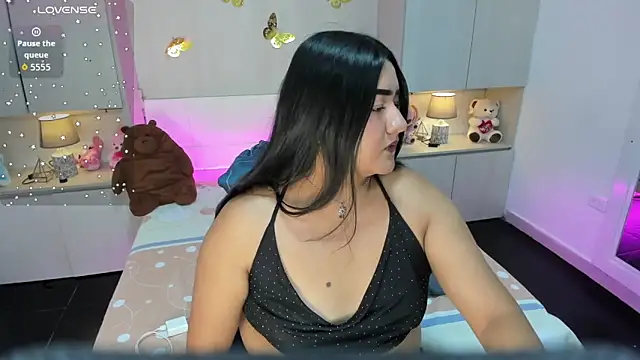 LilyWhitney online show from 18, 2, 2026