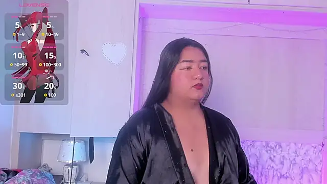 LilyWhitney online show from 9, 11, 2025