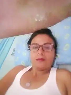 Snapshot of chocoluze chatting on 8, 7, 2026 chocoluze online show from 8, 7, 2026