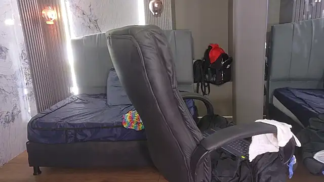 Vanessa 7  online show from 18, 1, 2026