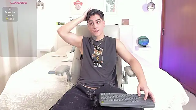 Thiago winteer online show from 26, 11, 2025