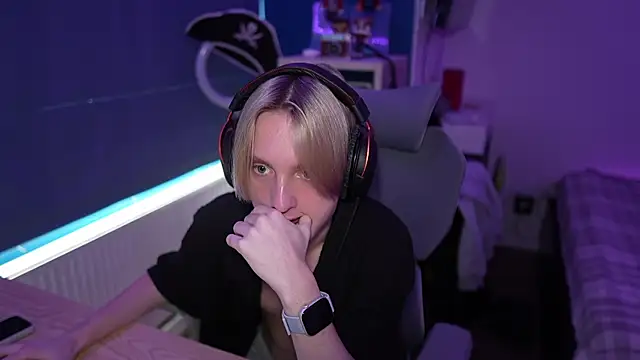 Serxyi online show from 13, 9, 2025