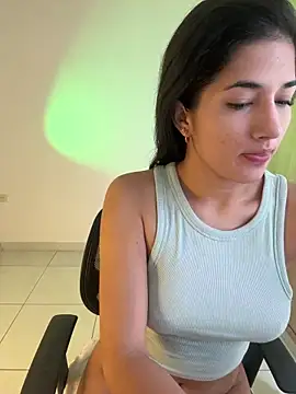 LauraCatalina online show from 14, 1, 2026