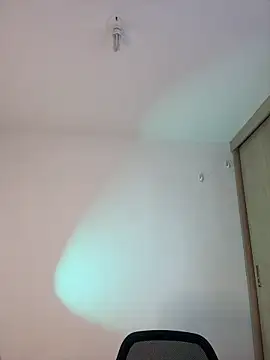 LauraCatalina online show from 13, 1, 2026