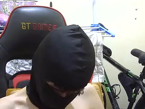 Snapshot of LustyLepus chatting on 2, 4, 2026 LustyLepus online show from 2, 4, 2026