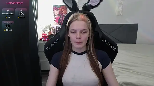 Luna Navy online show from 20, 9, 2025