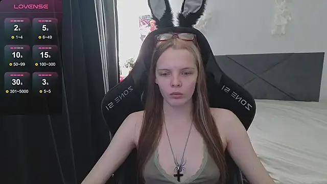 Luna Navy online show from 30, 9, 2025