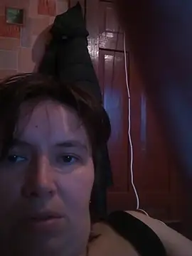 Romashka33011 online show from 4, 11, 2025