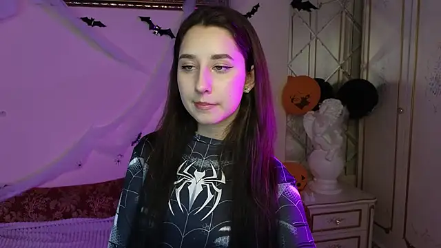 Eva Maller online show from 27, 10, 2025