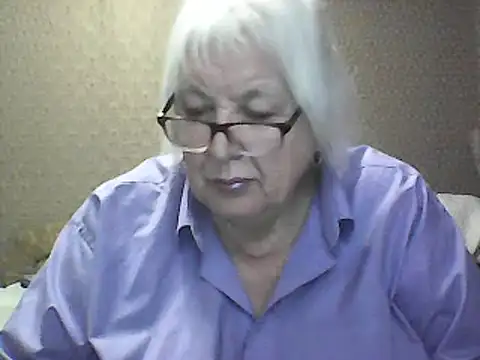 Alexia64231 online show from 11, 9, 2025