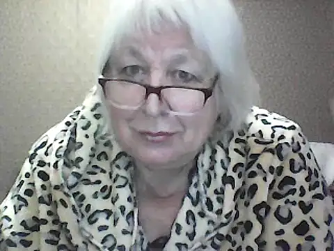 Alexia64231 online show from 12, 9, 2025