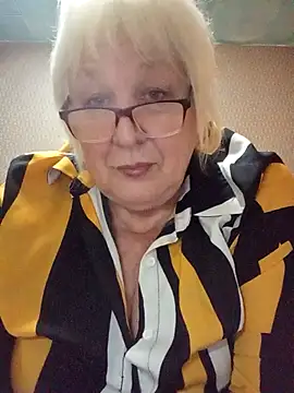 Alexia64231 online show from 25, 10, 2025