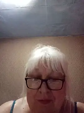 Snapshot of Alexia64231 chatting on 13, 7, 2026 Alexia64231 online show from 13, 7, 2026