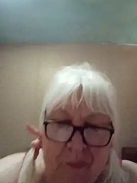Snapshot of Alexia64231 chatting on 1, 7, 2026 Alexia64231 online show from 1, 7, 2026
