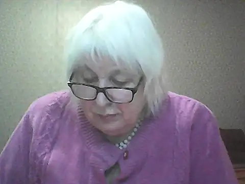 Alexia64231 online show from 28, 9, 2025