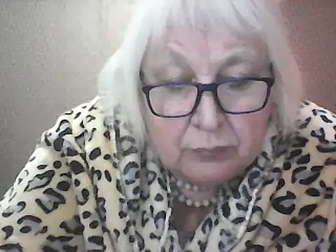 Alexia64231 online show from 4, 10, 2025