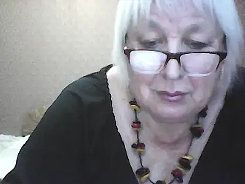 Alexia64231 online show from 11, 9, 2025