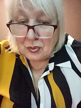 Alexia64231 online show from 19, 11, 2025